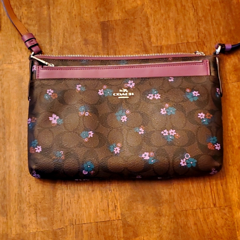 Coach cross body purse